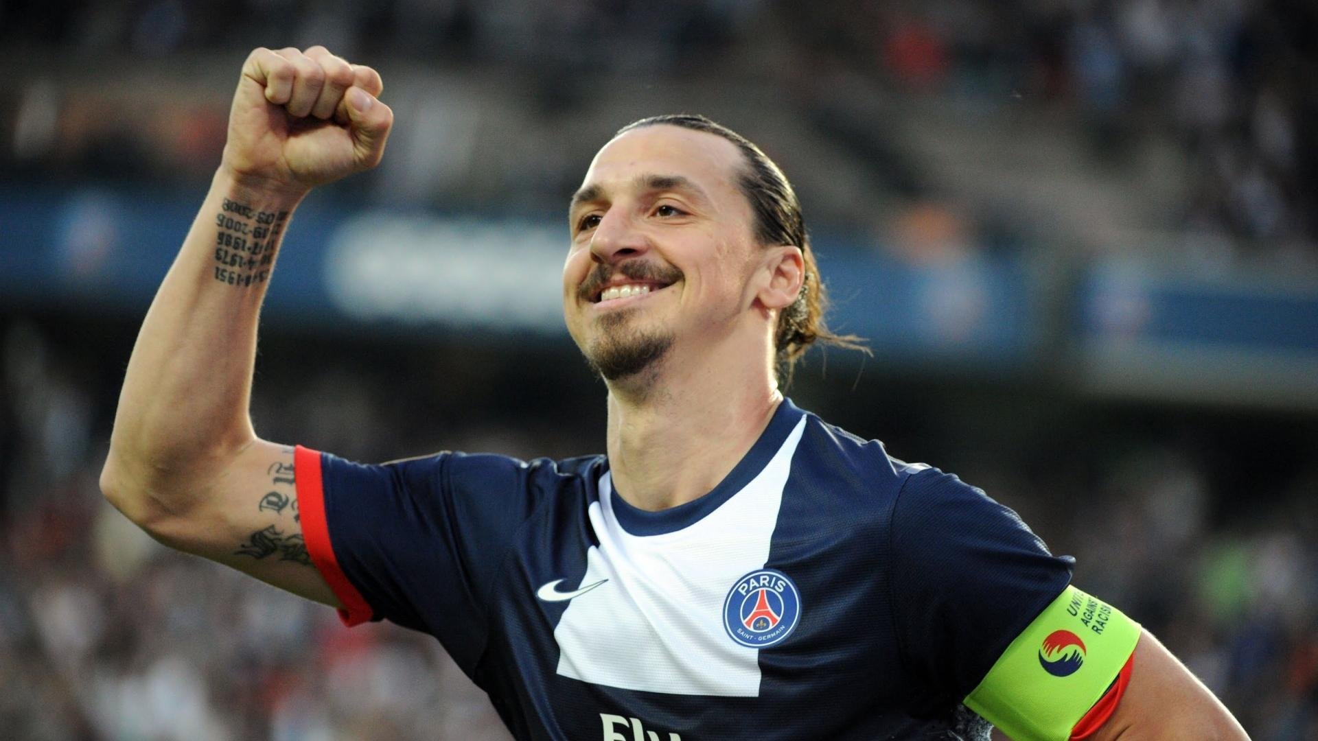 世界杯燃爆全场：激情、荣耀、奇迹！，世界杯超燃视频