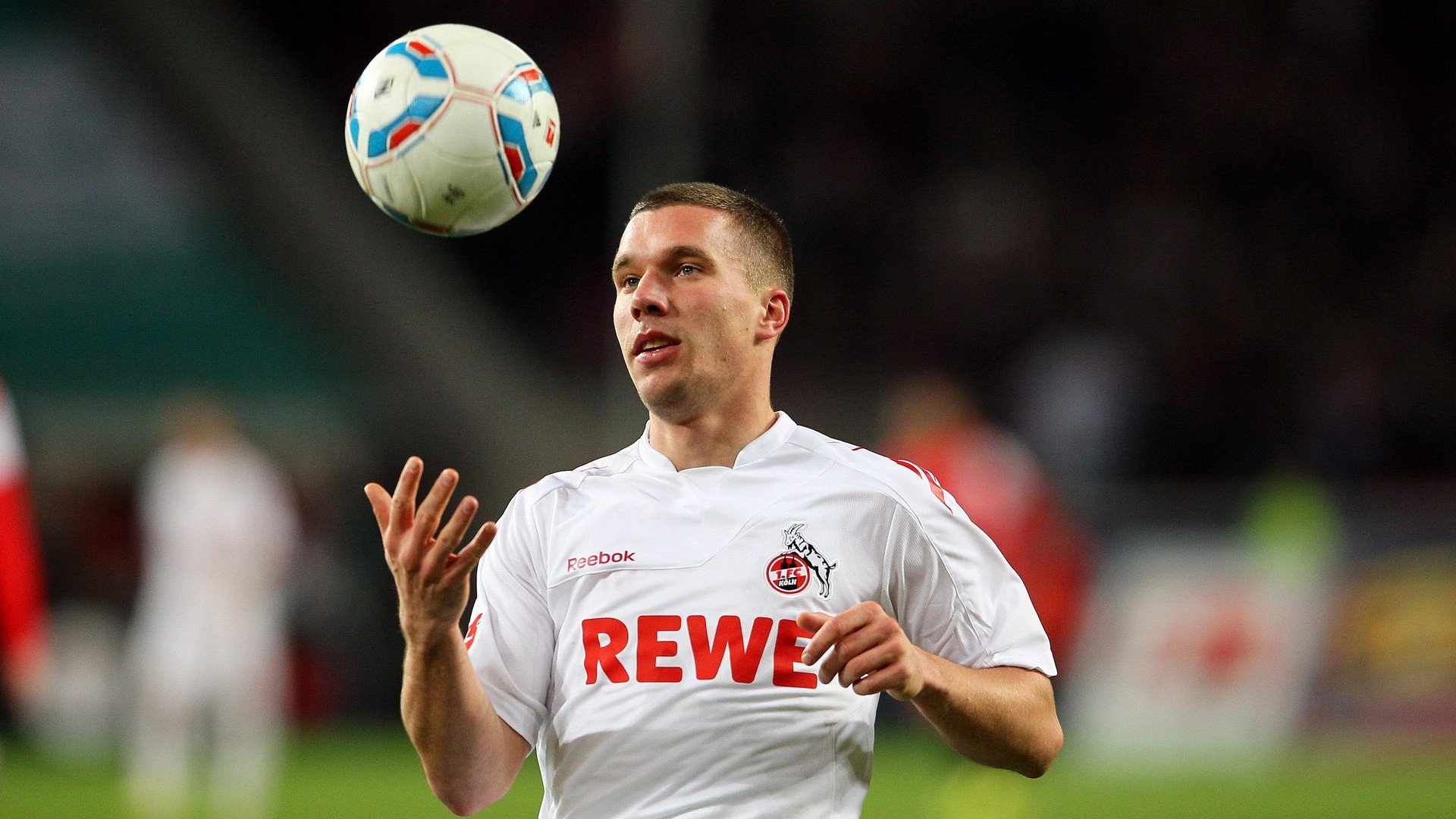 新闻中心通报群众体育活动年度满意度调查结果,群众性体育活动开展情况